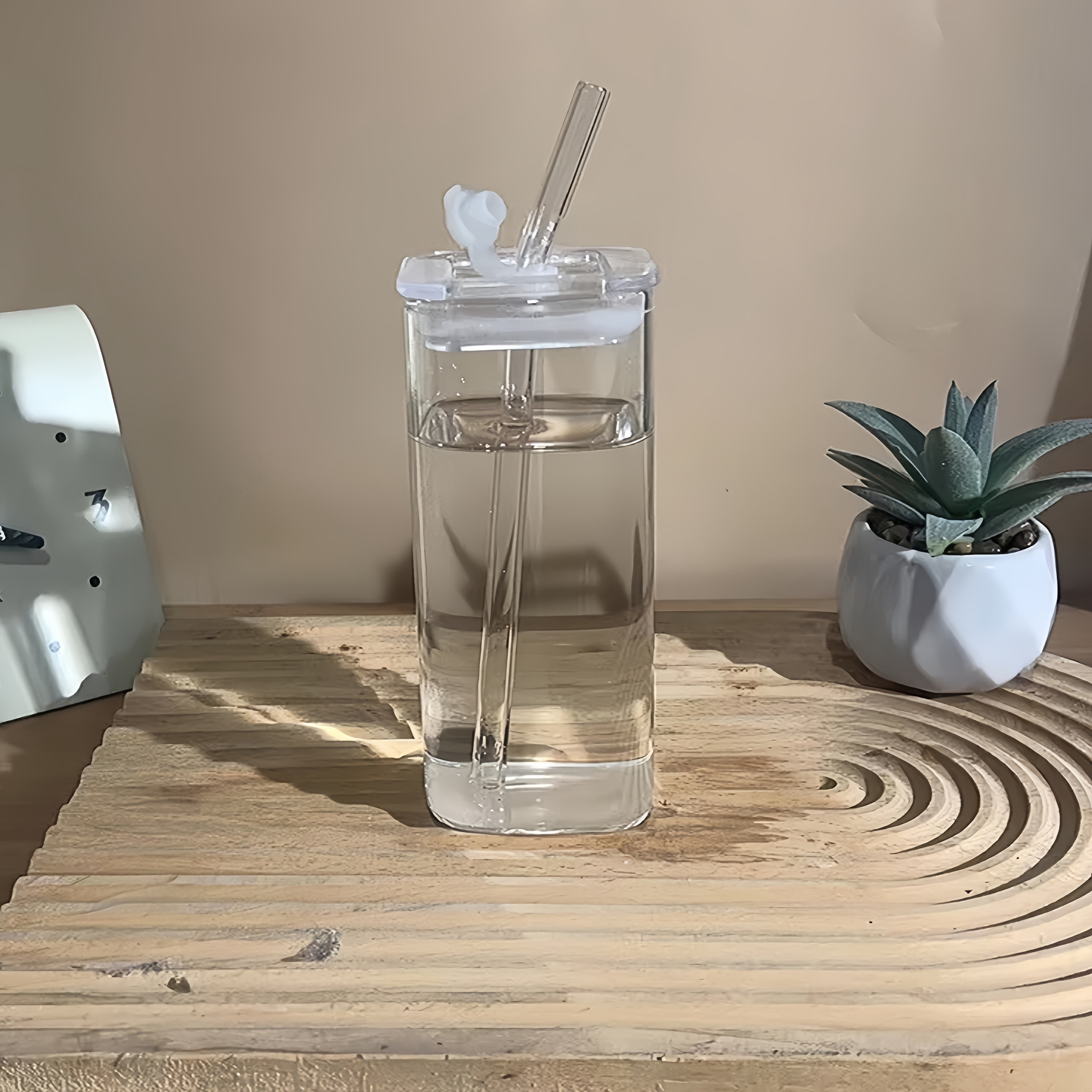 Set of 4 High Borosilicate Glass Cups, Easy Square Travel Mugs, Suitable for Coffee, Breakfast, And Milk, Reusable And Easy to Clean, Perfect for Restaurants, Gatherings, Parties, Daily Home Use, And Outdoor Trips